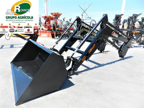 Imagen 2 de 13 de Pala Cargadora Frontal Para Tractor Marca Bison De 1200 Kg