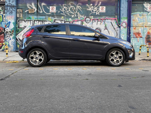 Ford Fiesta Kinetic Design 1.6 Design 120cv Titanium 2013