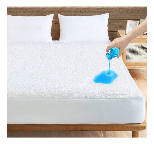 Cubre Colchon Impermeable Tejido De Rizo Individual Liso Color Blanco
