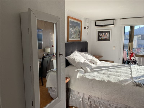 Imagen 10 de 19 de Departamento En Venta De 4 Dorm. En Providencia