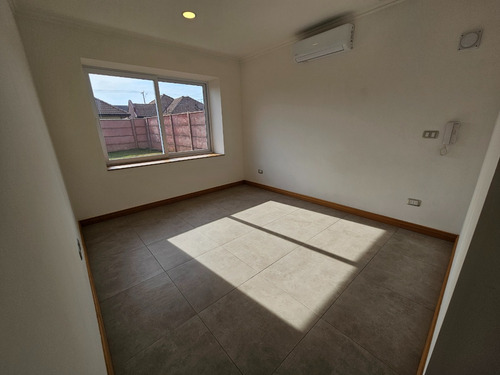 Casa En Parcelas San Valentín