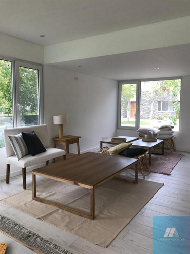 Venta Casa A Estrenar En Los Berros Ii