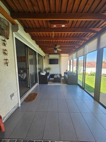 Casa 149 M2, 5d+4b+piscina, La Florida (75323)