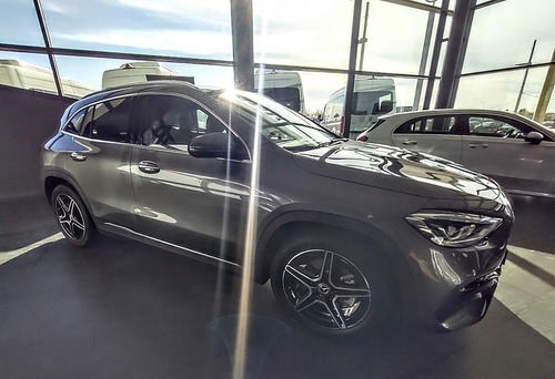 Imagen 5 de 17 de Mercedes-benz Clase Gla 1.6 Gla250 Amg-line 211cv