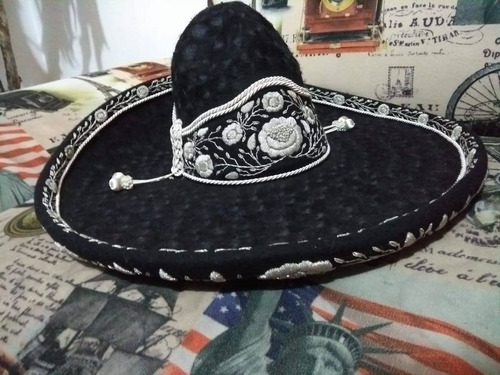 Sombrero De Charro Con Ribete Y Toquilla De Hilo