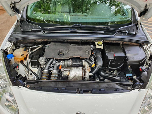 Peugeot 308 1.6 Feline Hdi 115cv 2013