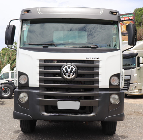 Volkswagen 26.280 - 6x4 Ano 2022 Com Cacamba Facchini 16m3