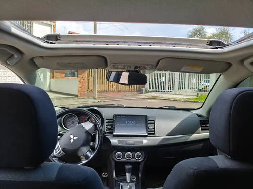 Mitsubishi Lancer 2.0 At 2009