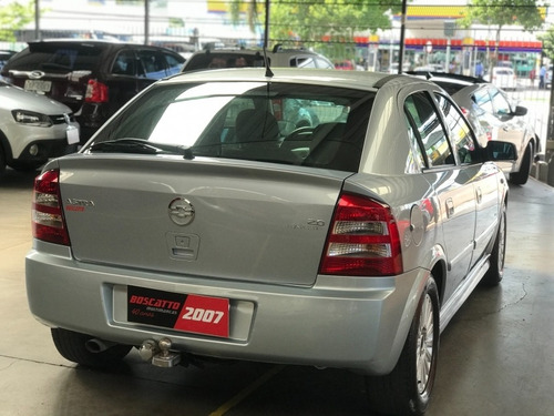 Imagem 3 de 8 de Chevrolet Astra Advantage 2.0