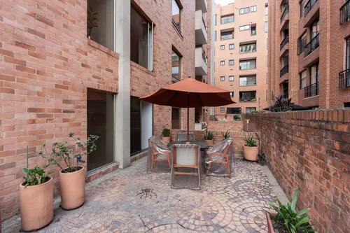 Apartamento En Arriendo/venta En La Carolina-usaquén. Cod V1037083