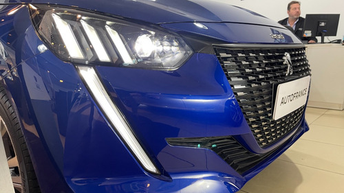 Imagen 12 de 25 de Peugeot 208 Feline Tiptronic