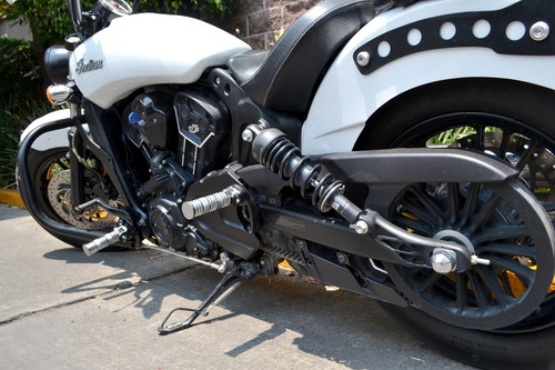 Imagen 8 de 15 de Flamante Indian Scout 1000 Sixty Nacional