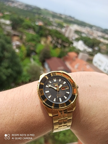 Exclusivo Seiko Sports Made In Japan Dourado Giratório