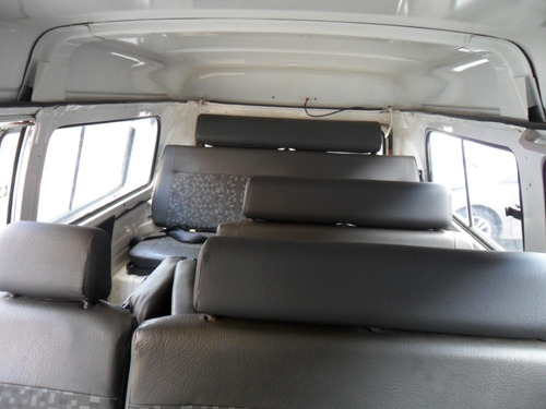 Vw Kombi 1.4 Flex Escolar 15 Lugares 2010