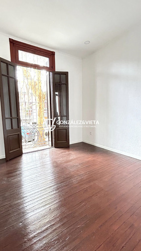 Amplia Casa Para Local Comercial En Goes