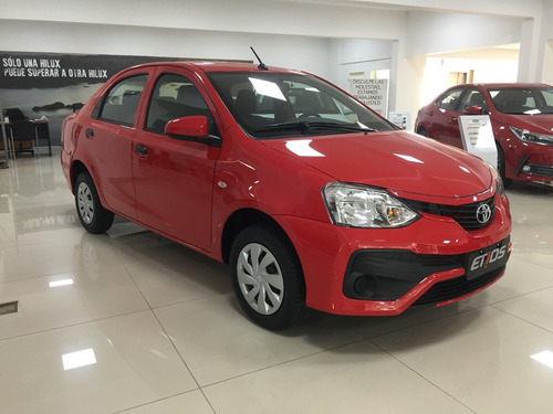 Toyota Etios 1.5 Sedan X