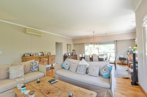 Casa De 3 Dormitorios - Pileta Y Galería Con Parrillero - Fisherton