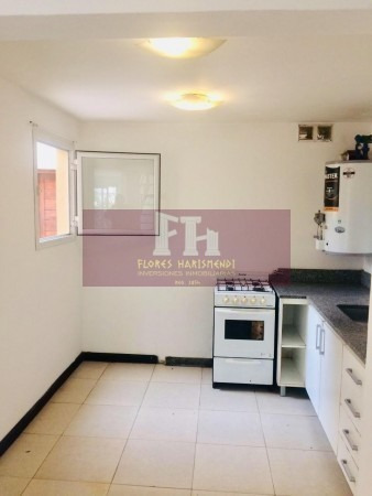 Imagen 4 de 22 de Fh Ph En Duplex Primer Piso Por Escalera, Impecable.