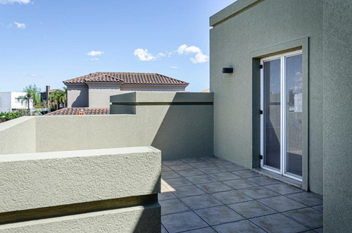 Imagen 23 de 30 de Oportunidad, Casa De 9 Ambientes, Alquiler Anual, Impecable Estado En Talar Del Lago Ii