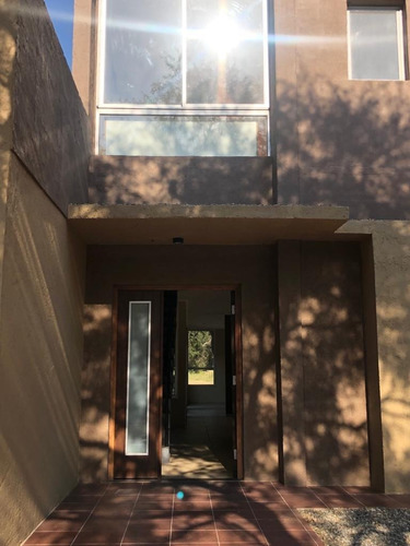 Imagen 24 de 30 de Moderna Casa De Diseño - Los Molles - Merlo San Luis