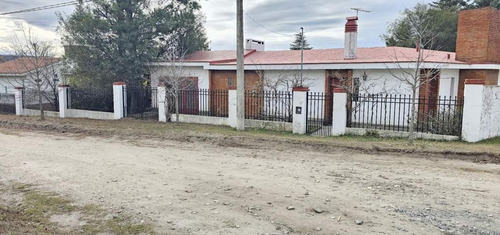 Casa En Venta 2 Dormitorios Pileta Capacidad 6 Personas Valle De Punilla