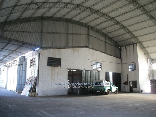 J.s Local Industrial Las Piedras