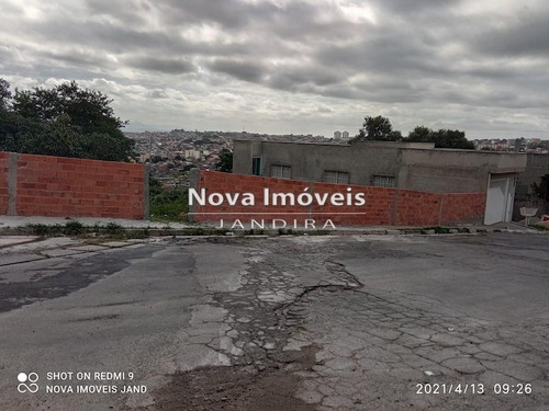 Imagem 1 de 2 de Terrenos No Mirante De Jandira Declive - 1640