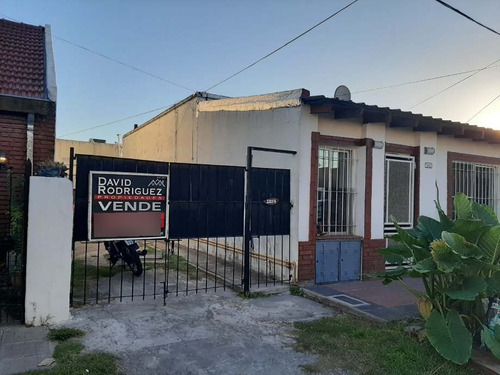 Casa Ph De 3 Ambientes En Venta - Moron Norte