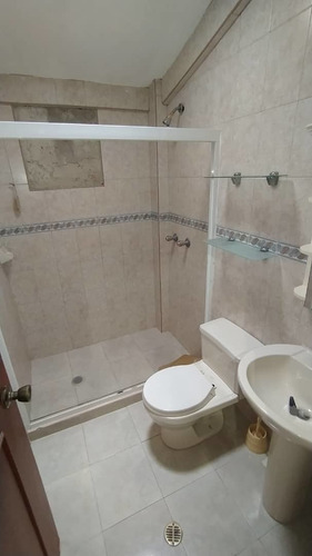 Imagen 20 de 22 de Casa En Venta En Parque Mirador Avenida Paseo Cuatricentenario