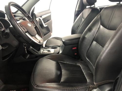 Imagem 15 de 15 de Kia Sorento Ex2 2.4 5 Lugares