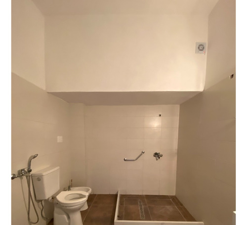 Alquiler Gran Casa De 200mts En Belvedere - 5 Habitaciones