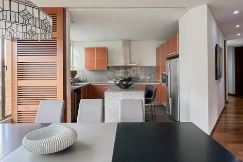 Apartamento En Arriendo En Los Rosales. Cod A7248