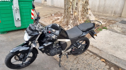 Imagen 3 de 5 de Yamaha Fz Fi