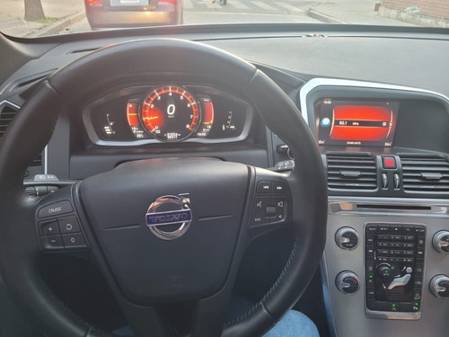 Imagen 14 de 15 de Volvo Xc60 2.5 T5 Inscription