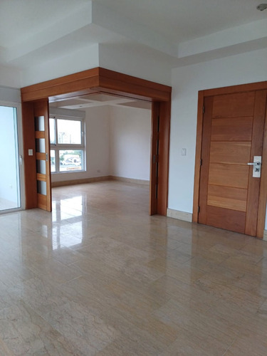 Vendo Hermoso Y Amplio Apartamento Con Excelente Ubicación En Bella Vista Codigo Pd76