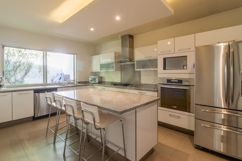 Residencia Con Finos Acabados