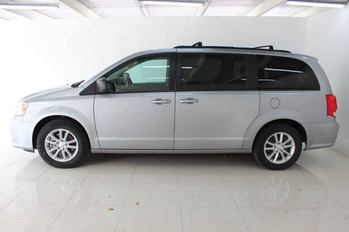 Imagen 2 de 15 de Dodge Grand Caravan 2019 6 Cilindros