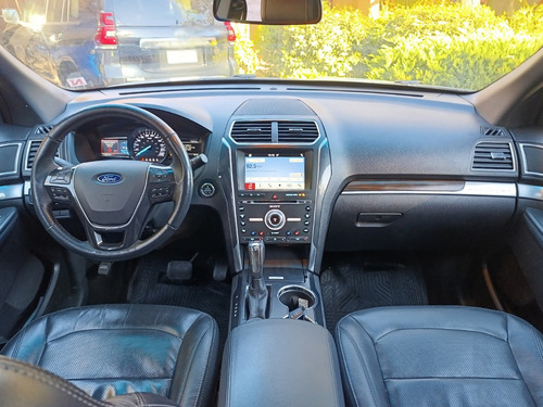 Ford Explorer Limited 4X4