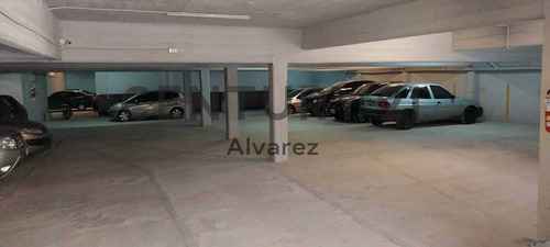 Imagen 21 de 28 de Venta De Estacionamiento Con 60 Cocheras + Oficina Completa + Garita Y 3 Baños