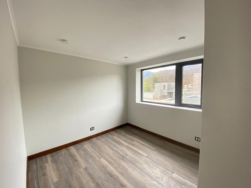Casa En Arriendo 3d 3b Condominio Tricahue Nogales