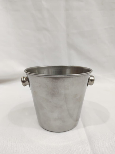 Imagen 2 de 3 de Balde Para Hielo De Acero Inoxidable ¡con Pinza Para Hielo!