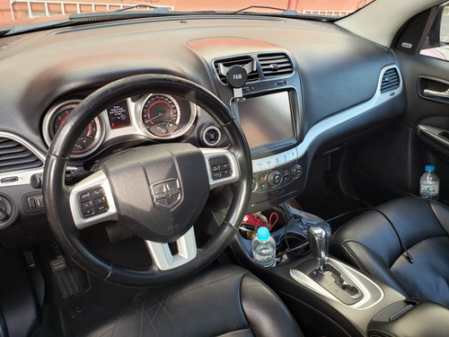 Dodge Journey 3.6 R/t 5p 2012