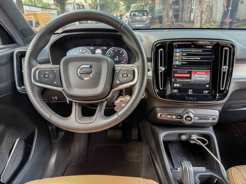 Volvo XC40 2.0 T5 Momentum Awd 5p