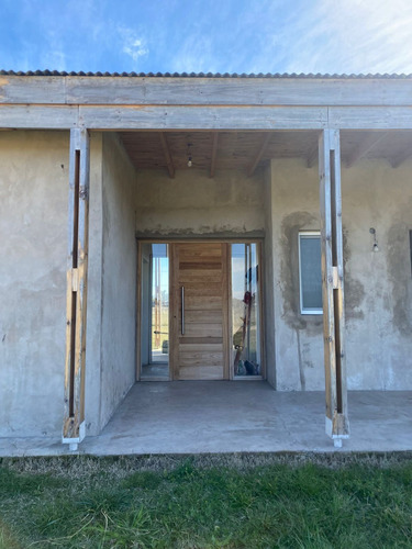 Casa En Venta, Dos Habitaciones, Dos Baños, Toilette.
