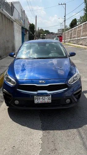 Kia Forte 2.0 L Mt