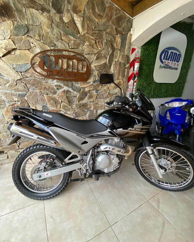Imagen 16 de 18 de Honda Falcon