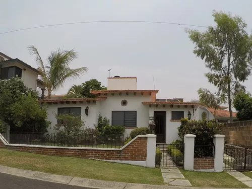 Casa En Renta Amueblada Lomas De Cocoyoc. | Metros Cúbicos
