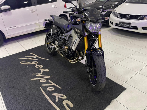 Imagem 1 de 6 de Yamaha Mt09
