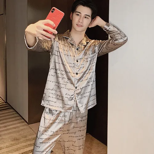 Pijamas para hombre de seda hotsell