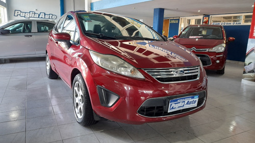 Ford Fiesta Kinetic 1.6 Design Sedan 120cv Trend Plus